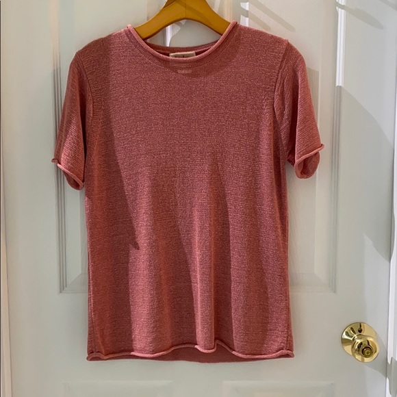 Neiman Marcus Tops - Short Sleeved Tee